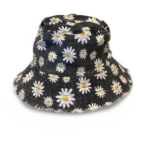 Printed Frayed Edge Bucket Hat